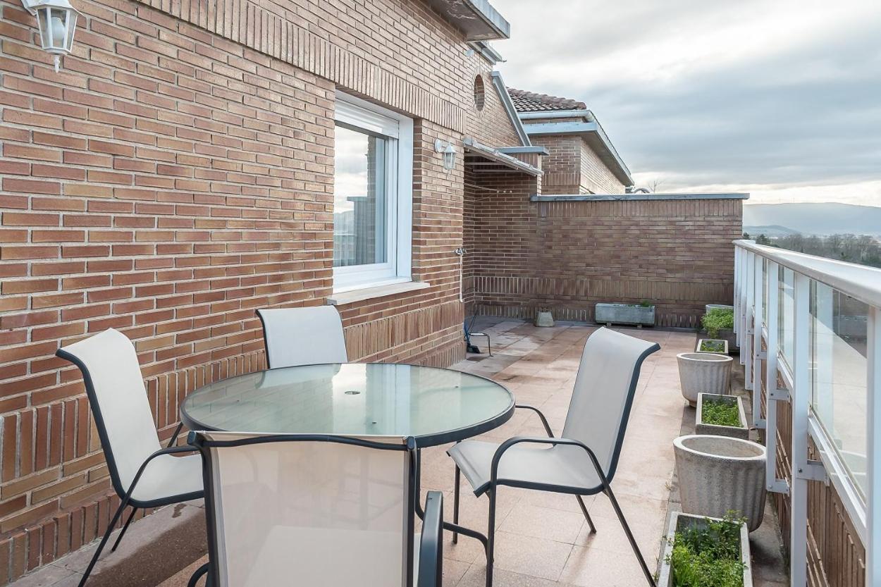 Coqueto Apartamento 2 Dormitorios Pamplona Ngoại thất bức ảnh