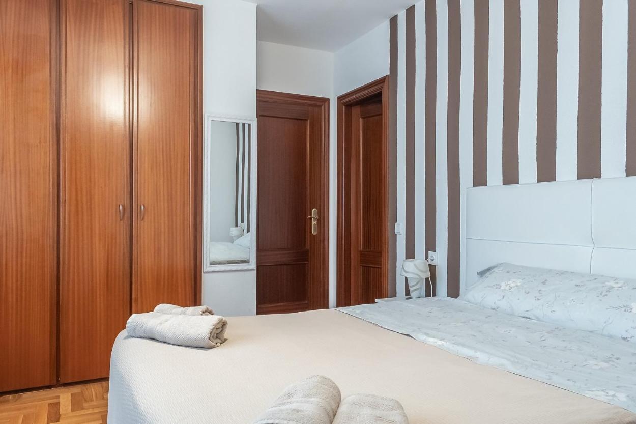 Coqueto Apartamento 2 Dormitorios Pamplona Ngoại thất bức ảnh
